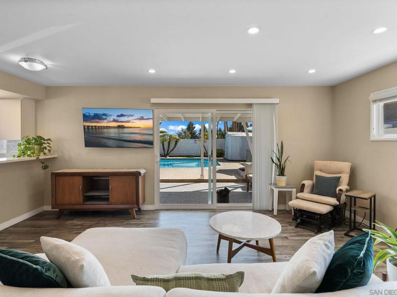 4125 Chippewa Ct, San Diego, CA 92117-15