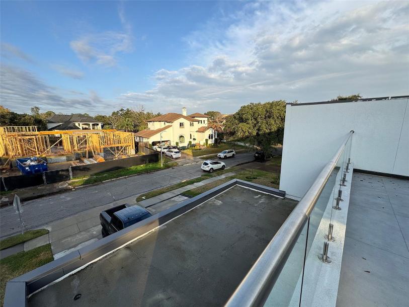5027 Jackwood St, Houston, TX 77096-22