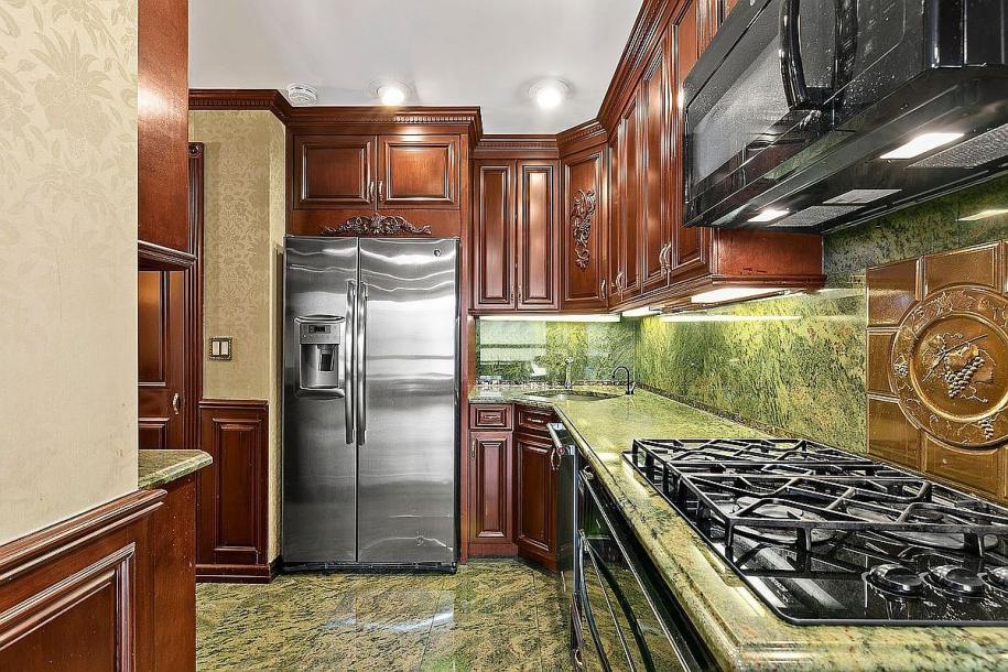 530 E 76th St APT 10H, New York, NY 10021-23
