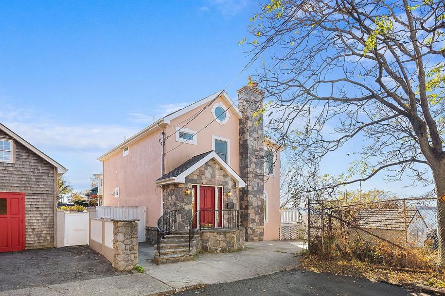 8 Tier St, Bronx, NY 10464-27