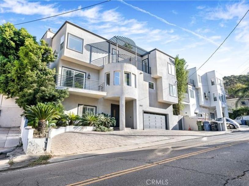 8615 Skyline Dr, Los Angeles, CA 90046-5