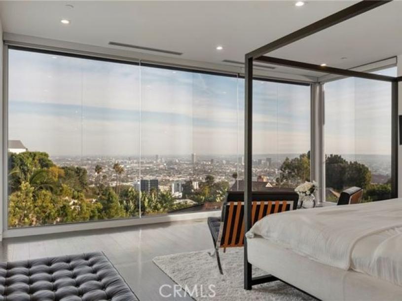 8615 Skyline Dr, Los Angeles, CA 90046-16