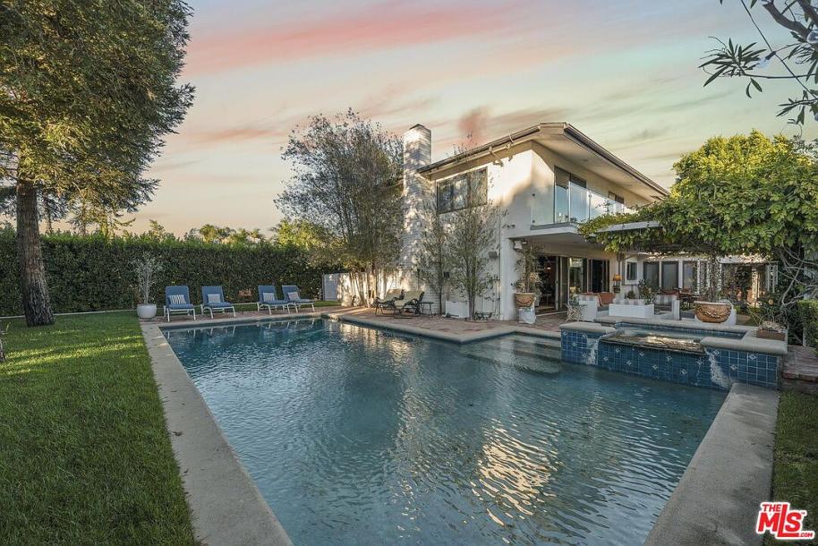8414 Edwin Dr, Los Angeles, CA 90046-19