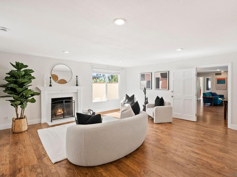 9368 Aldabra Ct, San Diego, CA 92129-57