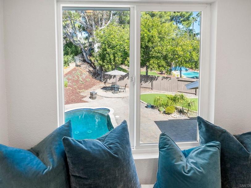 9368 Aldabra Ct, San Diego, CA 92129-50