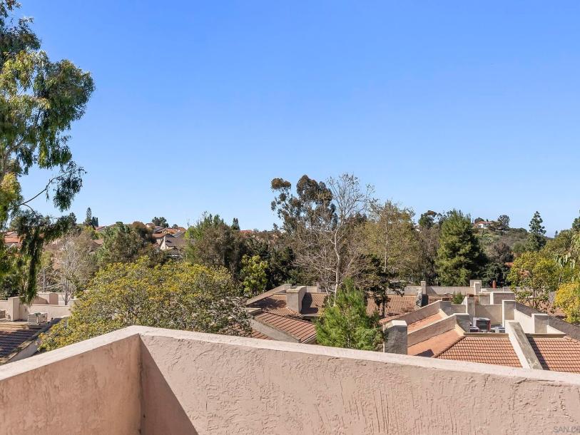 9368 Aldabra Ct, San Diego, CA 92129-46
