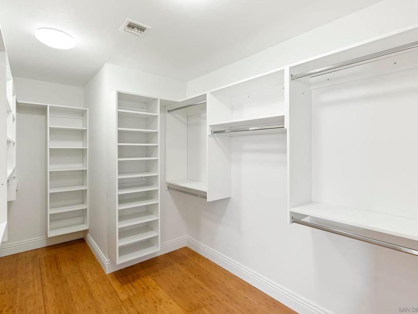 9368 Aldabra Ct, San Diego, CA 92129-42