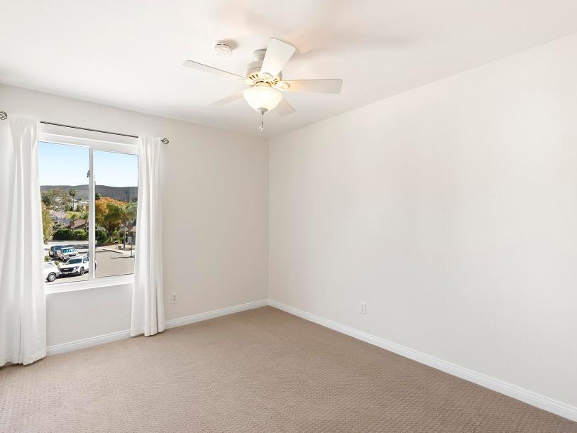 9368 Aldabra Ct, San Diego, CA 92129-36