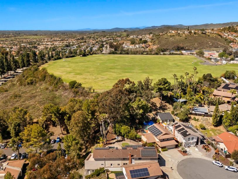 9368 Aldabra Ct, San Diego, CA 92129-9