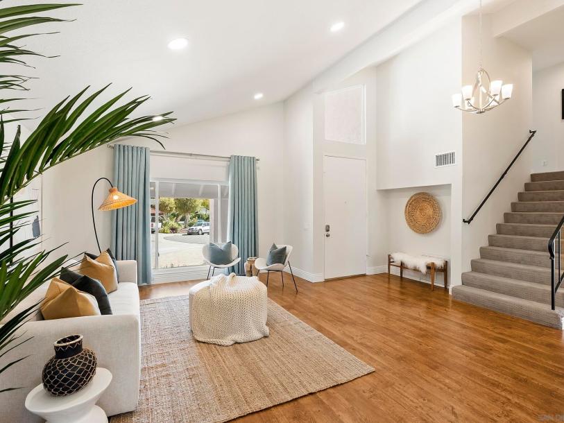 9368 Aldabra Ct, San Diego, CA 92129-6