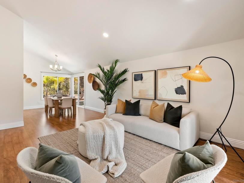 9368 Aldabra Ct, San Diego, CA 92129-7
