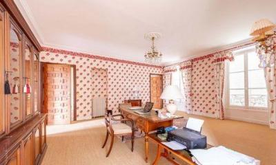 Paris, Île-de-France, Address available on request