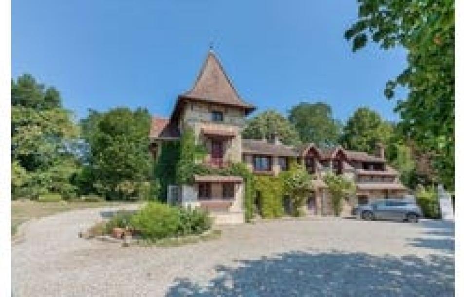 Paris, Île-de-France, Address available on request-3