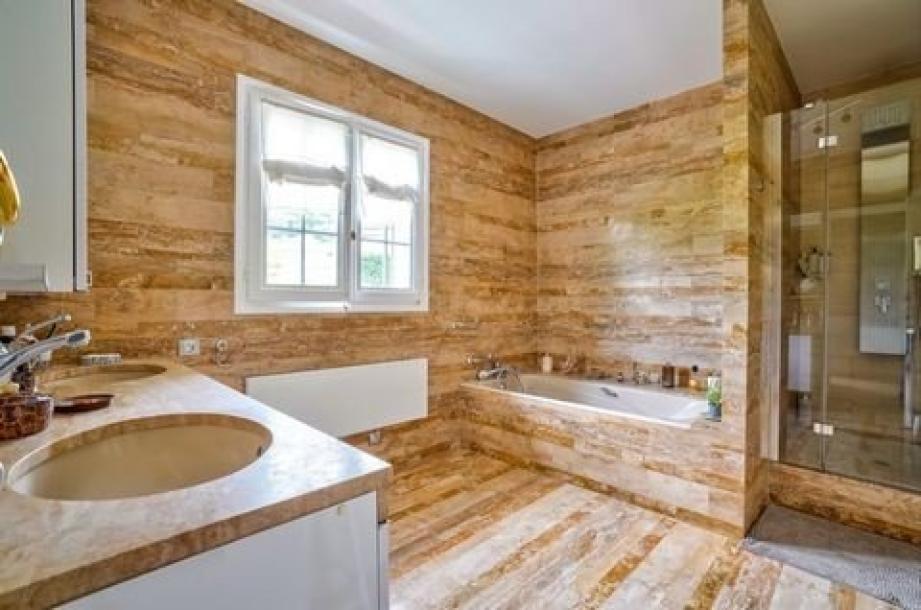 Paris, Île-de-France, Address available on request-11