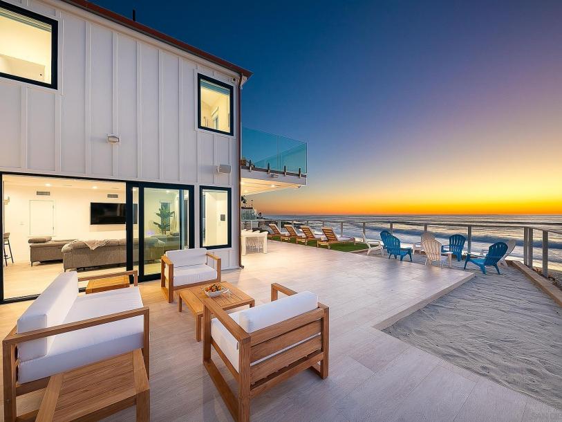 303 Sea Ln, La Jolla, CA 92037-16