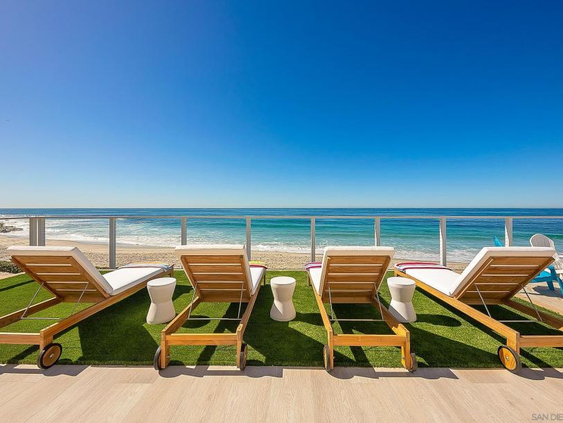 303 Sea Ln, La Jolla, CA 92037-35