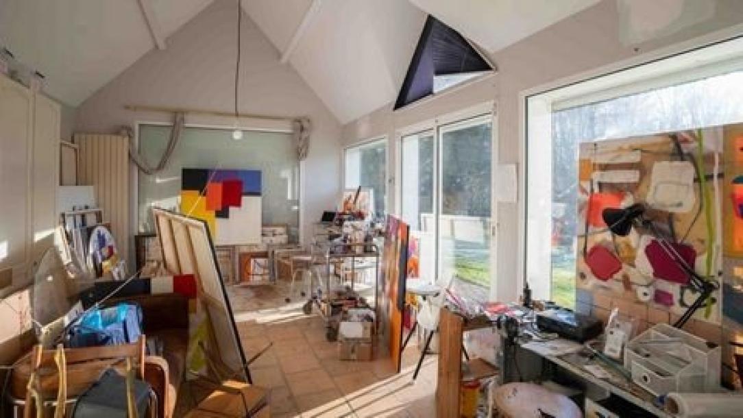 Paris, Île-de-France, Address available on request-7