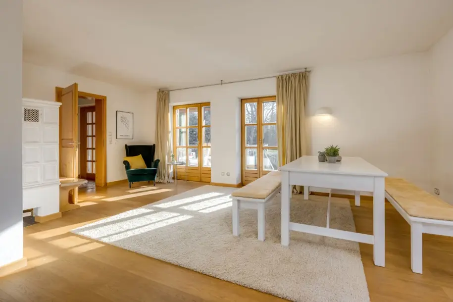 Spacious villa with park-like garden Munich, BA, Germany-1