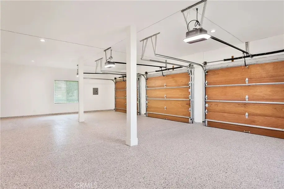 1257 Fetlock Way-55