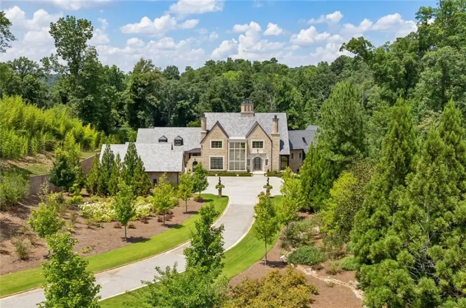 4725 Northside Dr-2