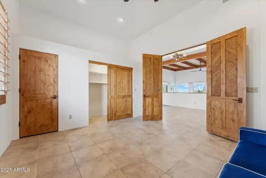 27722 N 164th St-28
