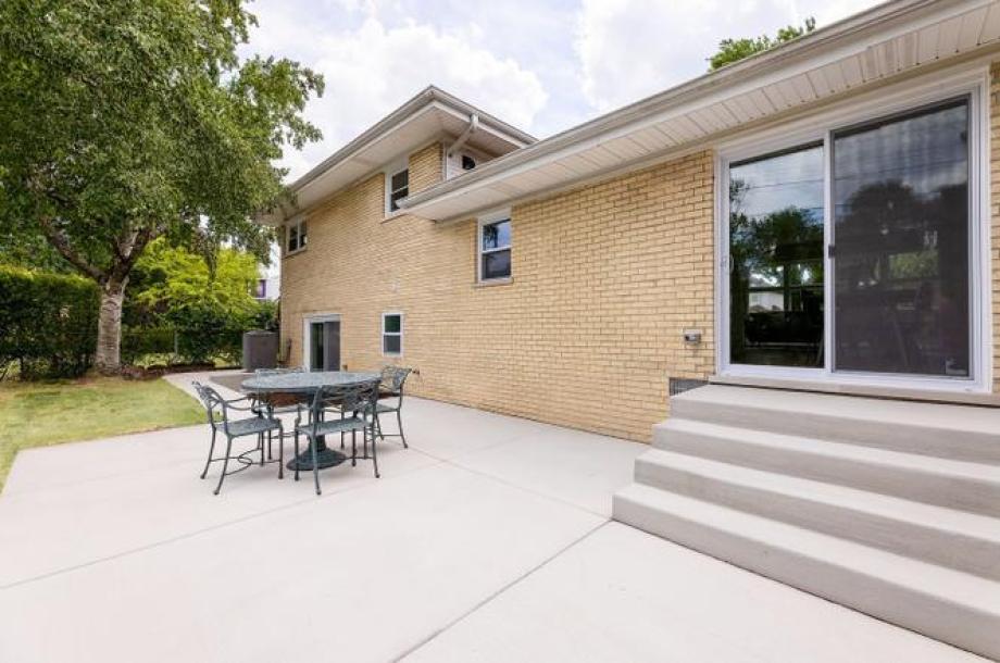 5028 Coyle Ave-27
