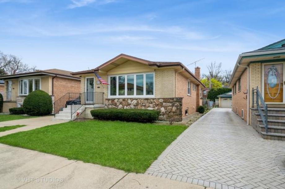 6814 N Dowagiac Ave-2