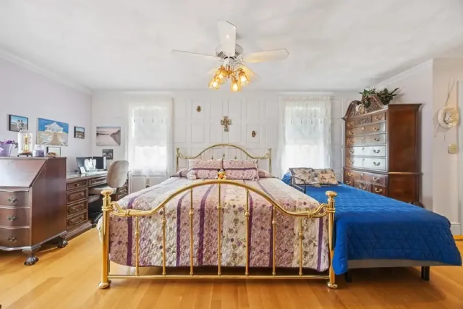 15 Vine Ave-8