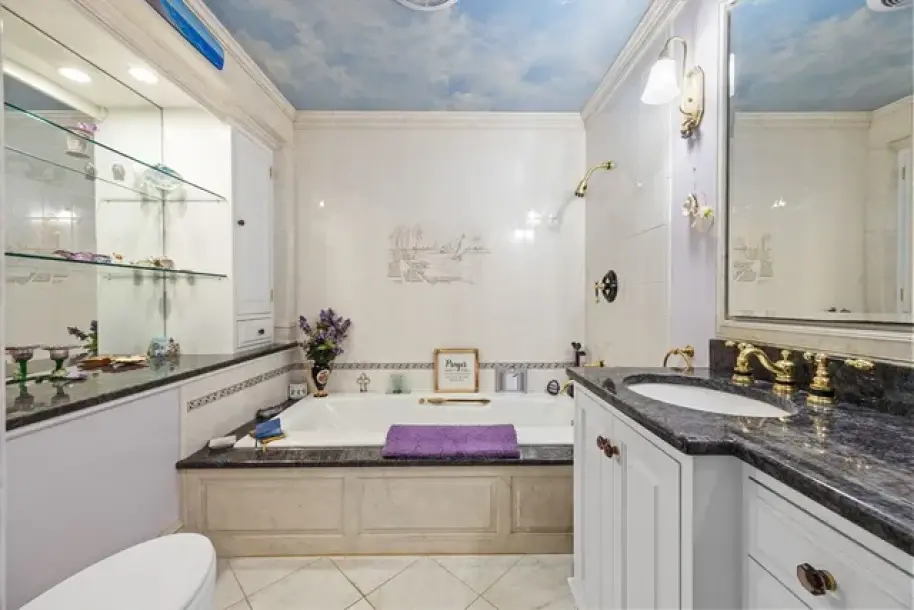 15 Vine Ave-9