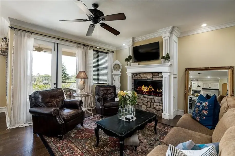 14787 Wood Rd-47