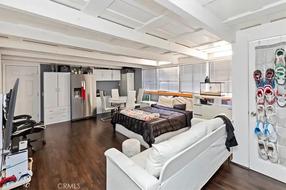 6128 Hawarden Dr-38